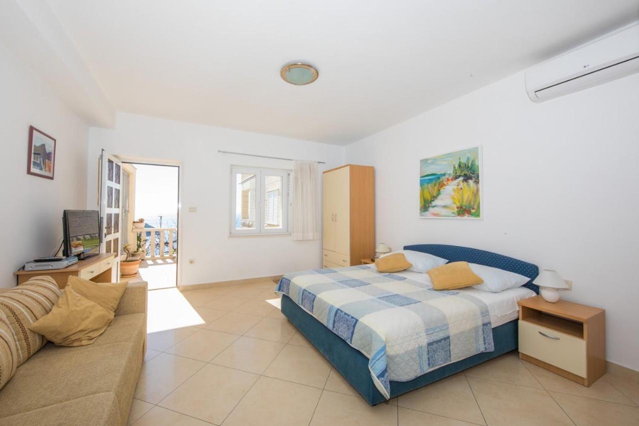 Lacroma Apartmán