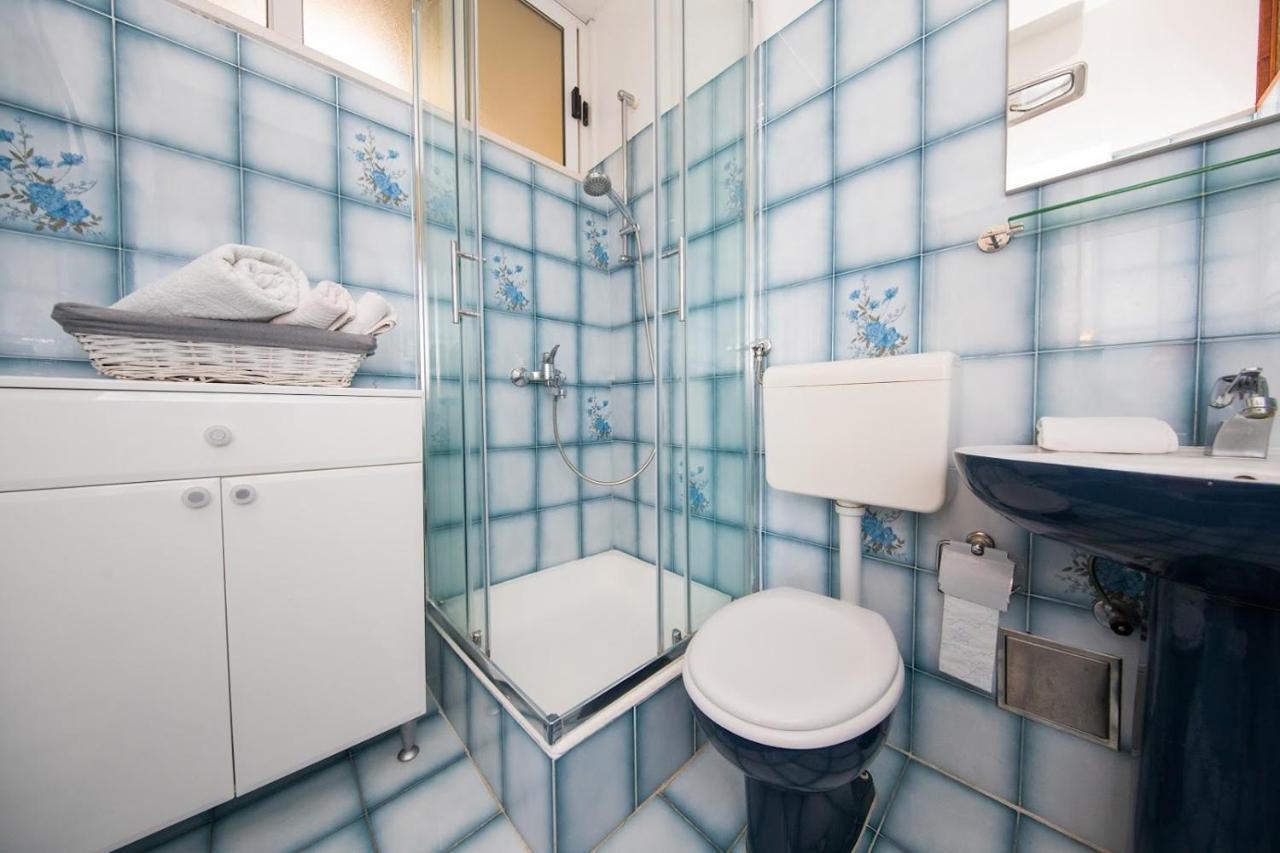 Lacroma Apartmán *